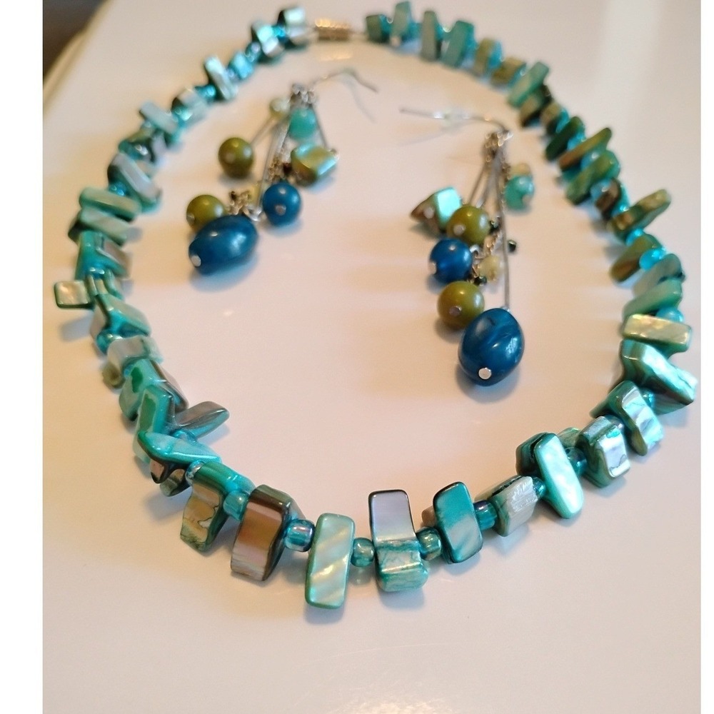 Vintage 90s Teal Boho Beaded Mermaidcore Coastal Fairy Necklace Set + Earrings